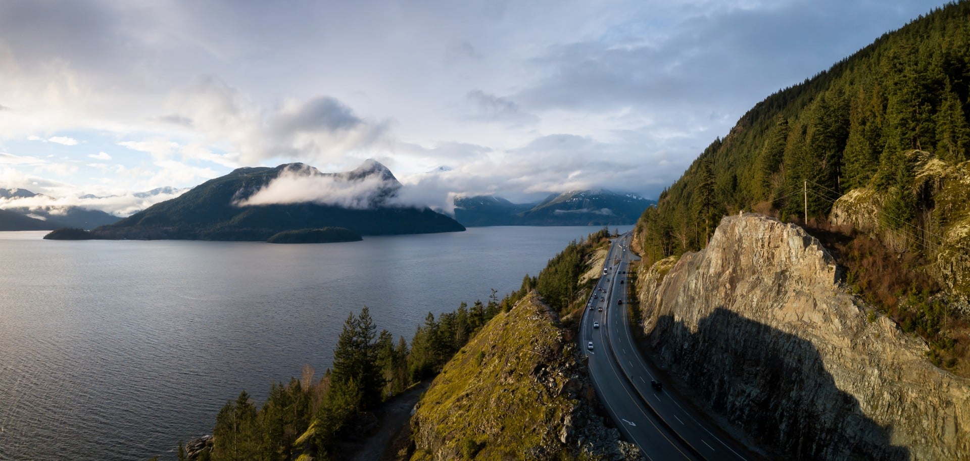 What You Can See on a Seattle to Vancouver Scenic Drive